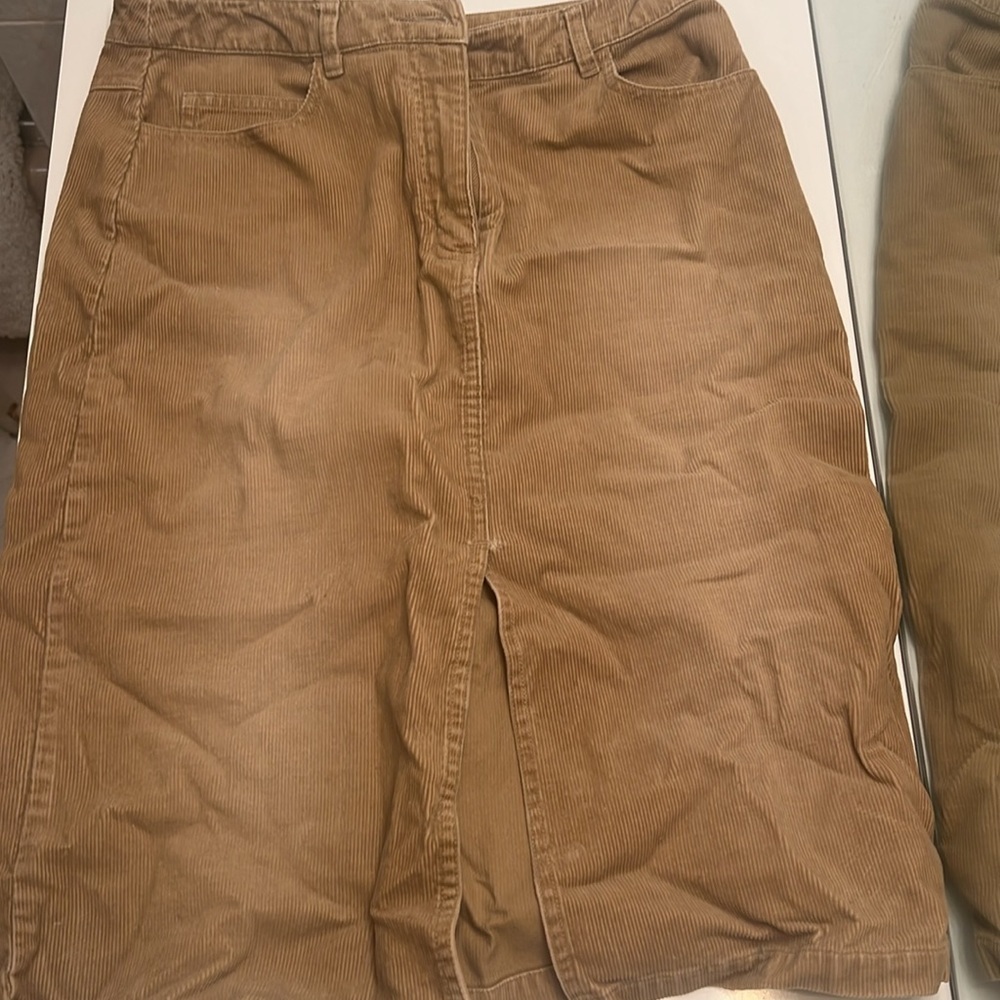 🏴󠁧󠁢󠁥󠁮󠁧󠁿 Warehouse of London CORDUROY SKIRT with front slit. Vintage 1999 Size 6 - Picture 5 of 11